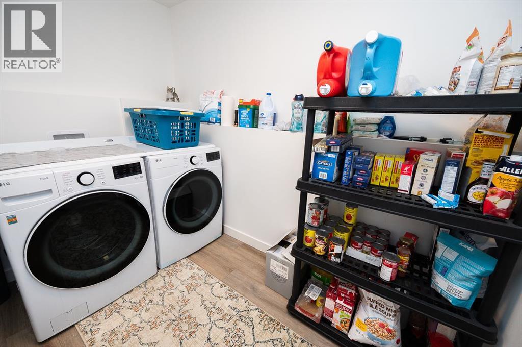 355 Duston Street, Red Deer, Alberta  T4R 3J9 - Photo 29 - A2303660