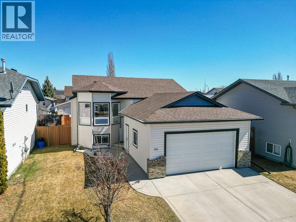 355 Duston Street, Red Deer, Alberta  T4R 3J9 - Photo 34 - A2303660