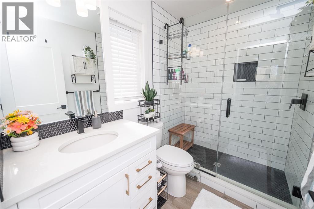 355 Duston Street, Red Deer, Alberta  T4R 3J9 - Photo 16 - A2303660