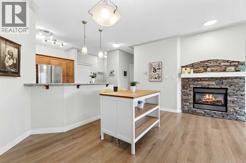 519, 10 Discovery Ridge Close Sw, Calgary, Alberta  T3H 5X3 - Photo 9 - A2301665