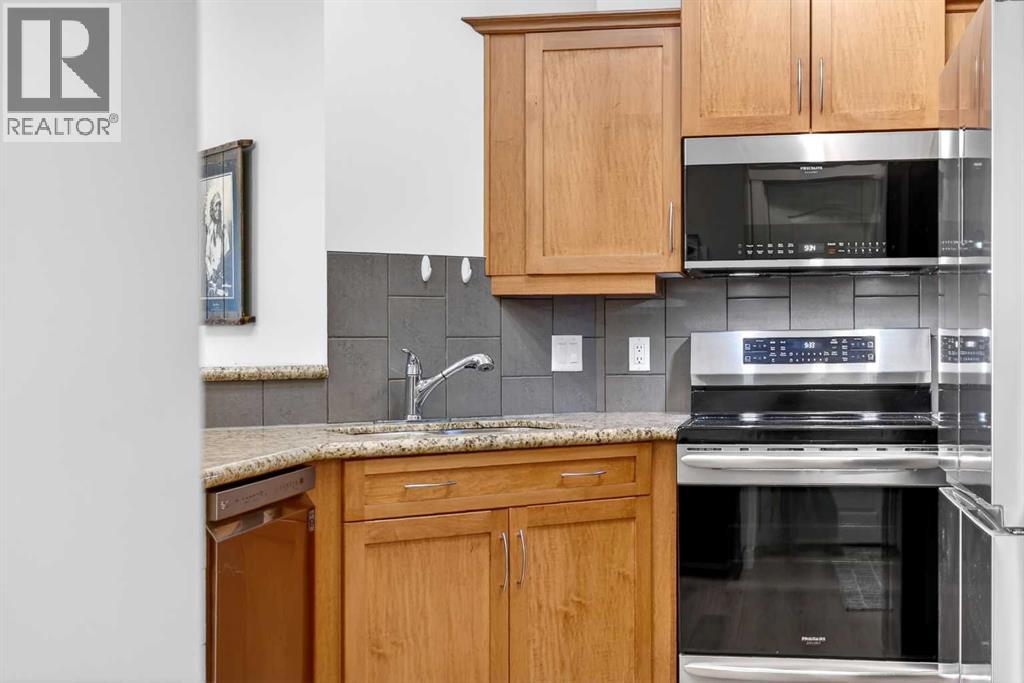 519, 10 Discovery Ridge Close Sw, Calgary, Alberta  T3H 5X3 - Photo 15 - A2301665