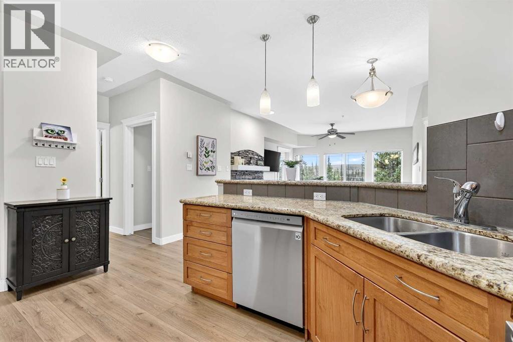 519, 10 Discovery Ridge Close Sw, Calgary, Alberta  T3H 5X3 - Photo 16 - A2301665