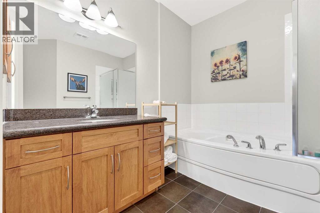 519, 10 Discovery Ridge Close Sw, Calgary, Alberta  T3H 5X3 - Photo 23 - A2301665