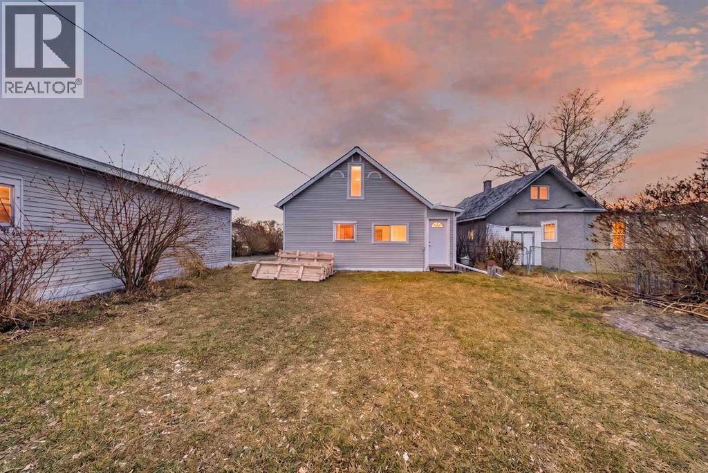 313 5 Street, Irricana, Alberta  T0M 1B0 - Photo 38 - A2303827