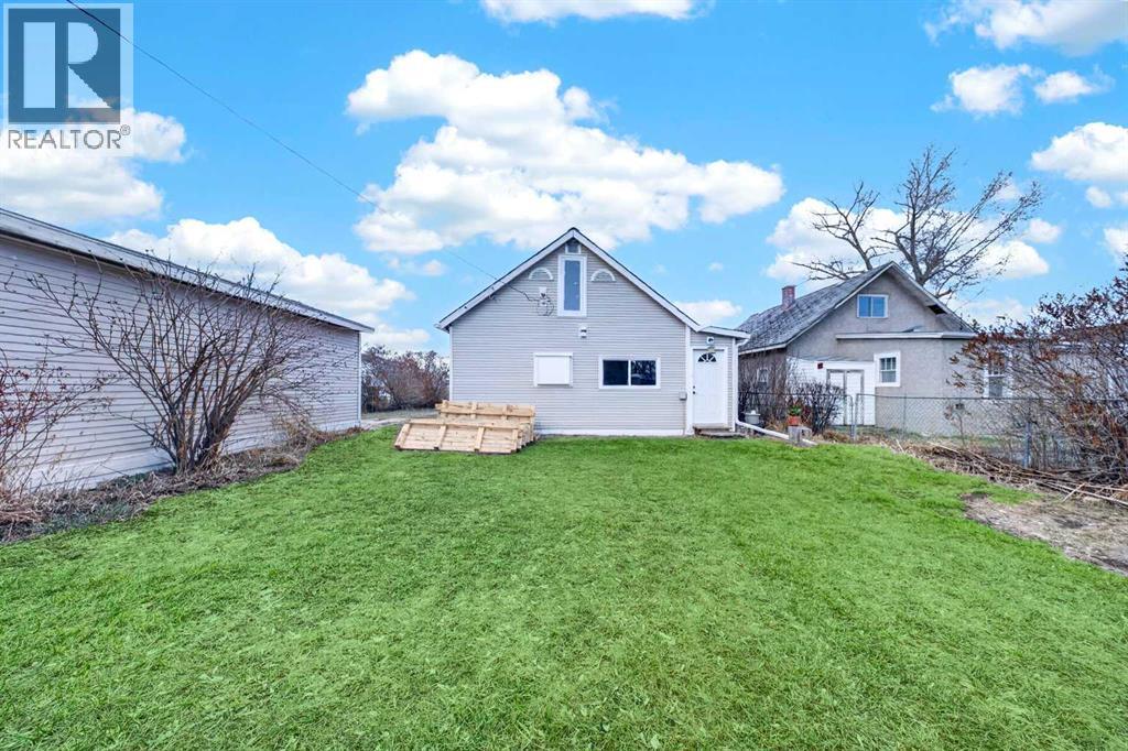 313 5 Street, Irricana, Alberta  T0M 1B0 - Photo 37 - A2303827