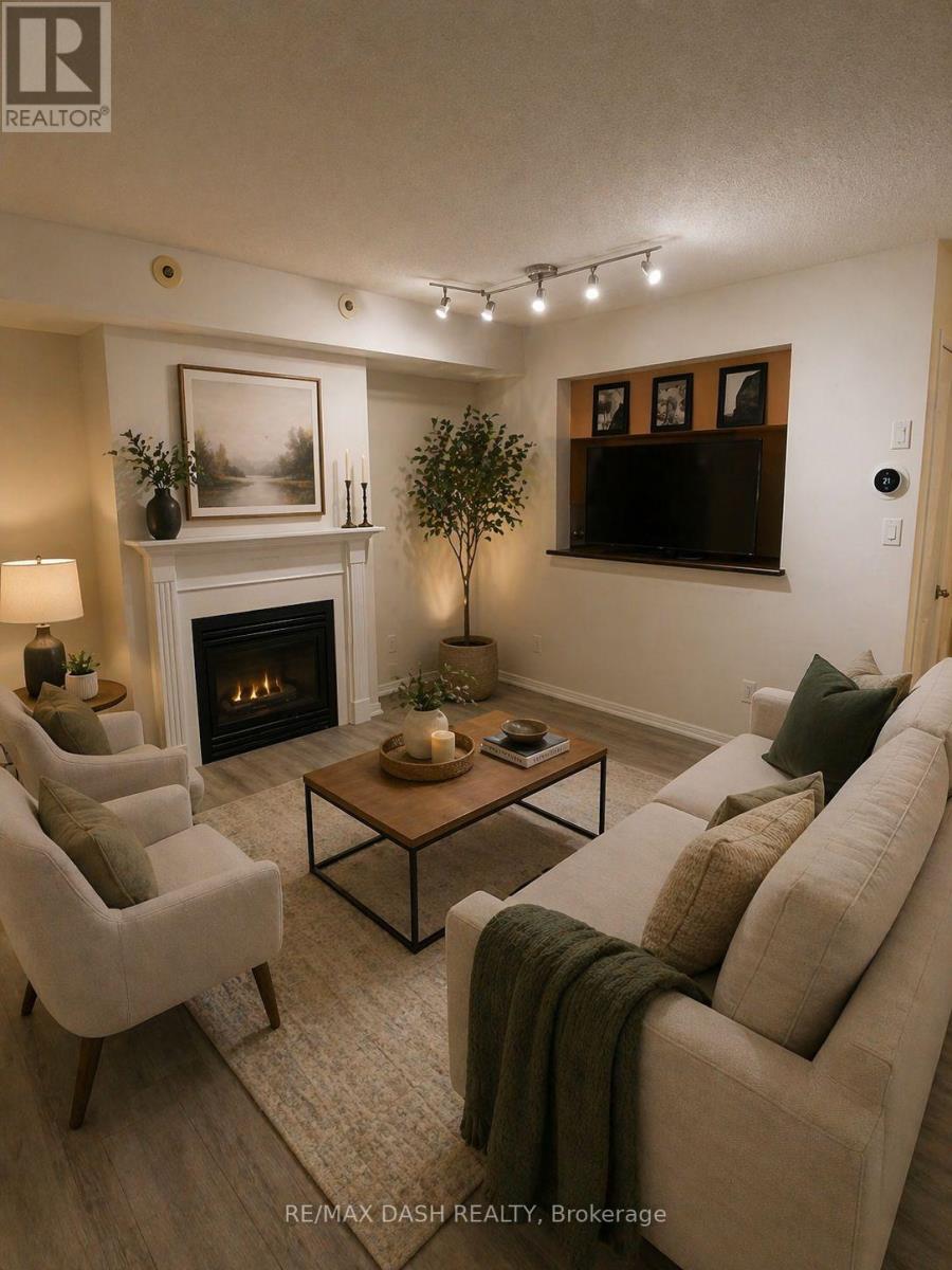 1014 - 5 Everson Drive, Toronto, Ontario  M2N 7C3 - Photo 2 - C12948684