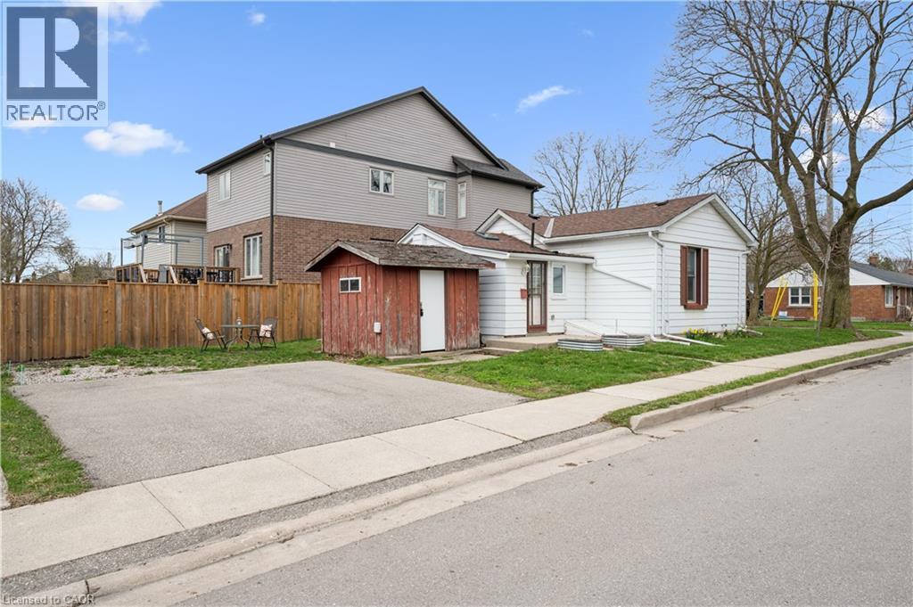 326 Exhibition Street, Guelph, Ontario  N1H 4S2 - Photo 3 - 40820605
