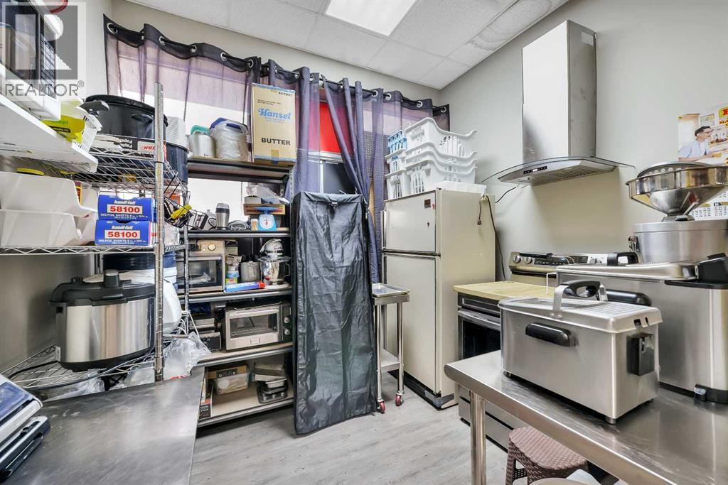 9, 6200 67a Street, Red Deer, Alberta  T4P 3E8 - Photo 18 - A2295034