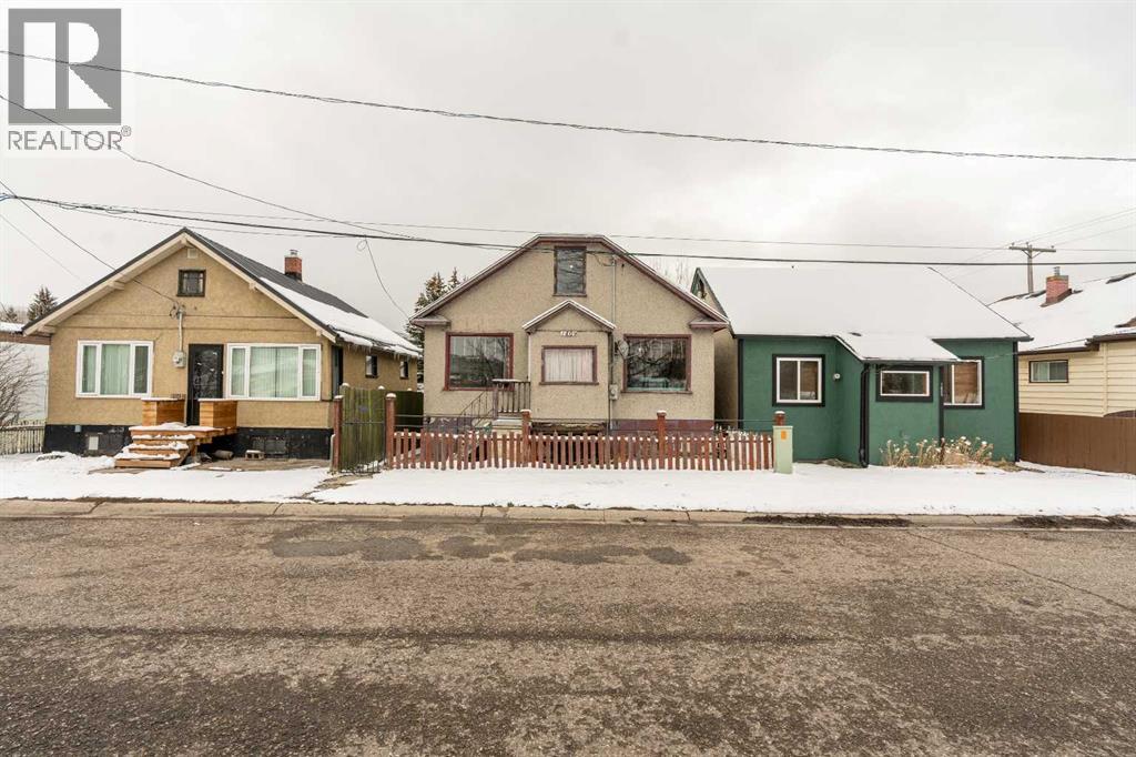 1409 81 Street, Coleman, Alberta  T0K 0M0 - Photo 1 - A2303263