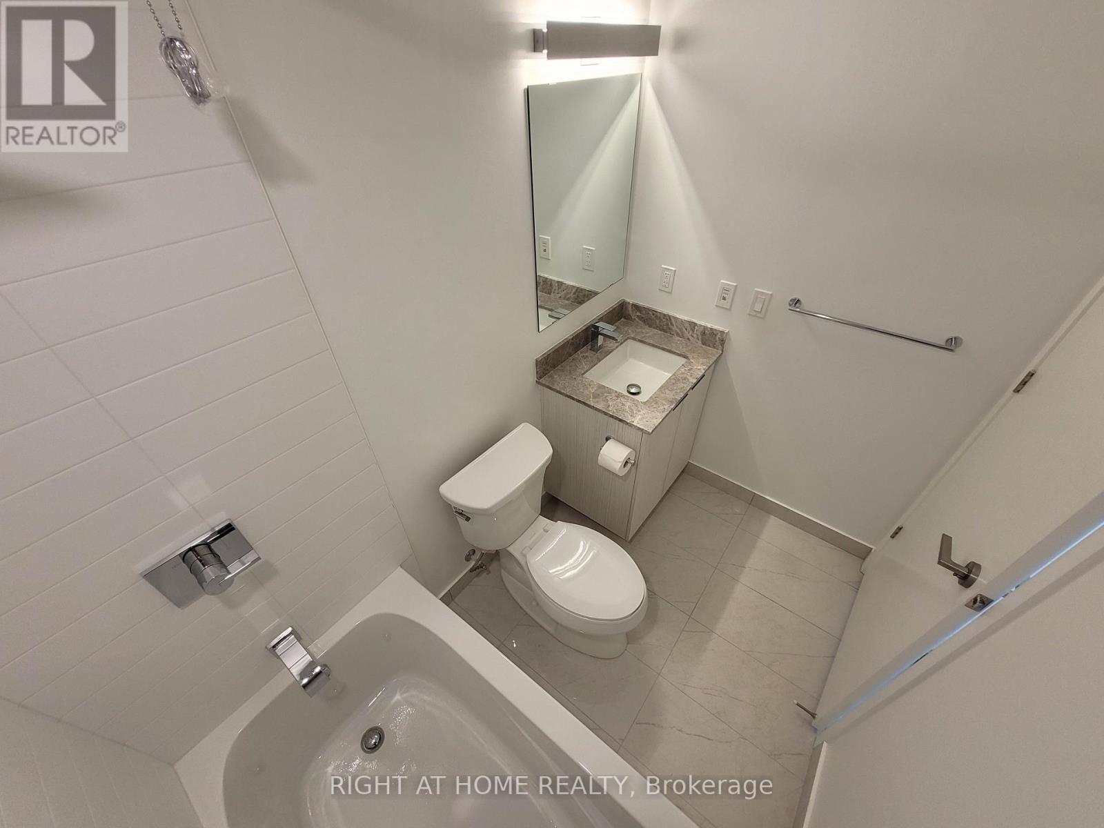 3705 - 501 Yonge Street, Toronto, Ontario  M4Y 0G8 - Photo 12 - C13033340