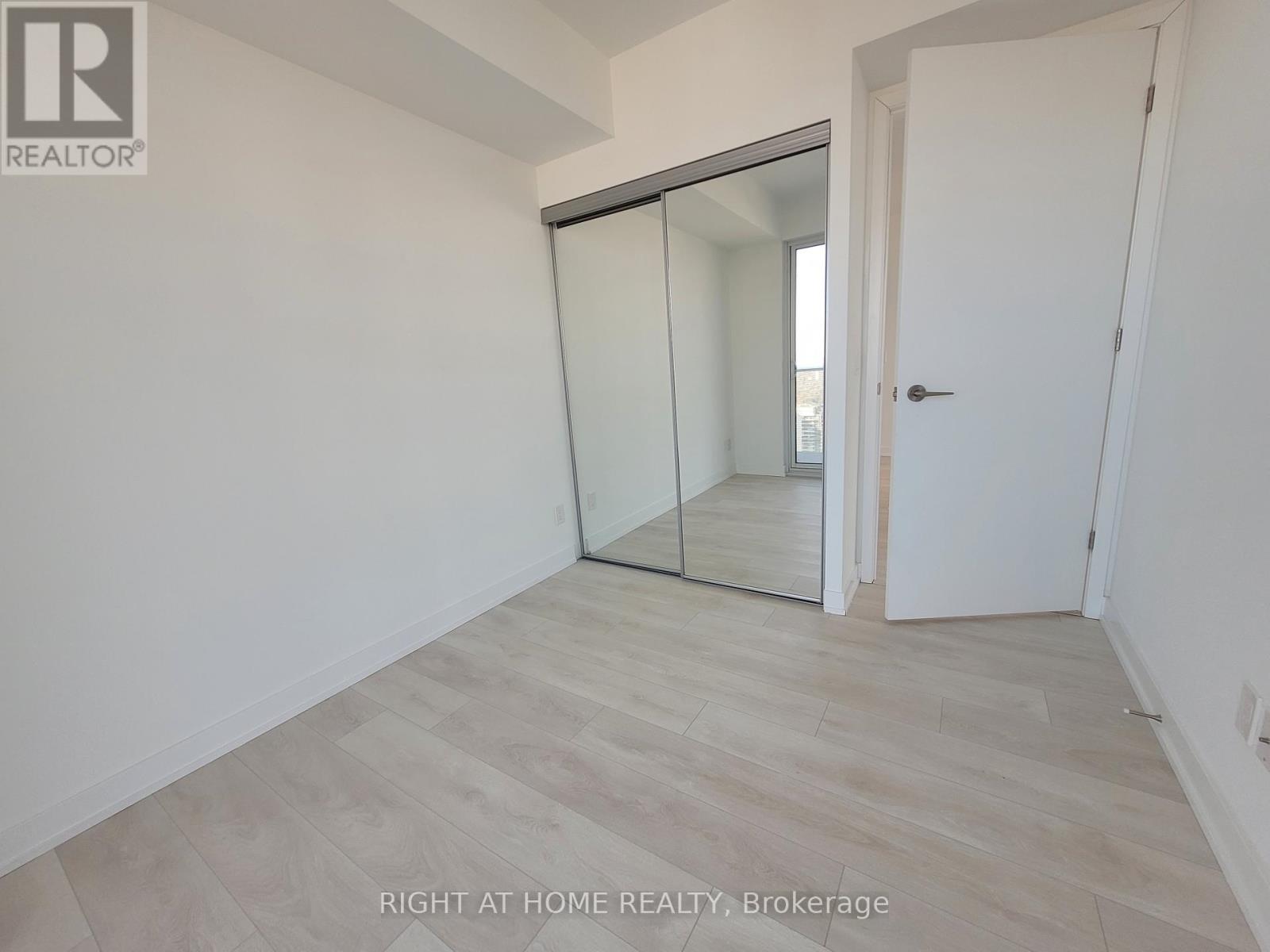 3705 - 501 Yonge Street, Toronto, Ontario  M4Y 0G8 - Photo 24 - C13033340