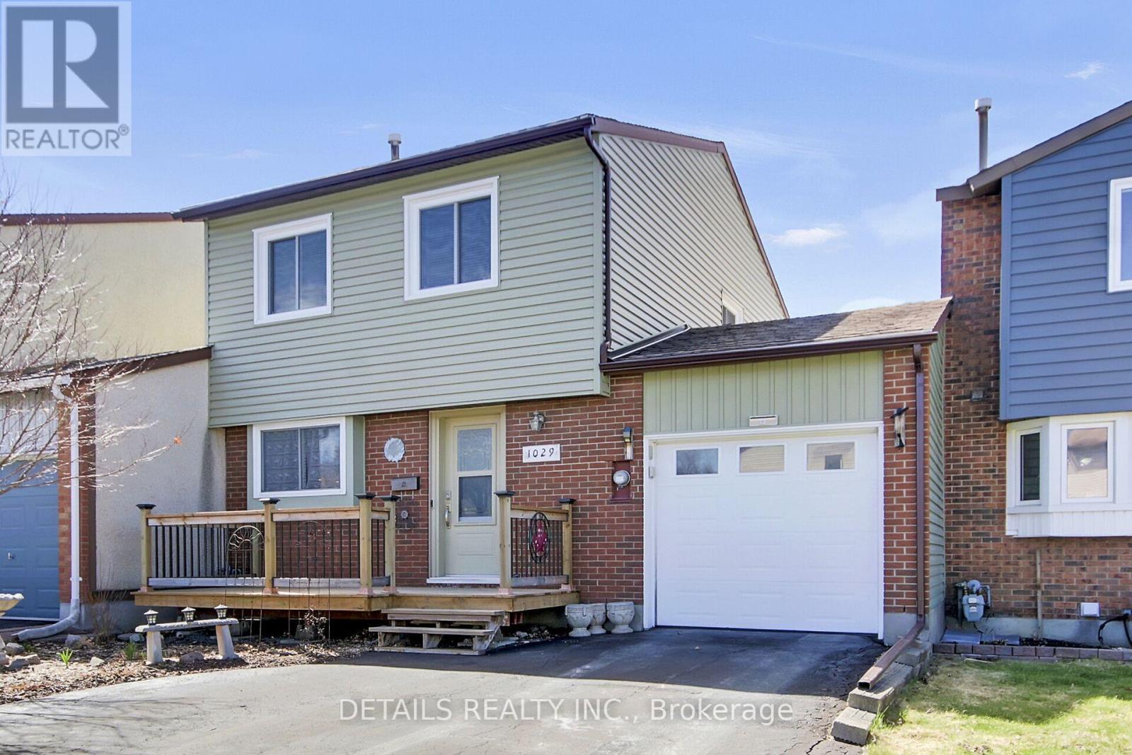 1029 Avignon Court, Ottawa, Ontario  K1C 2N4 - Photo 2 - X12819486