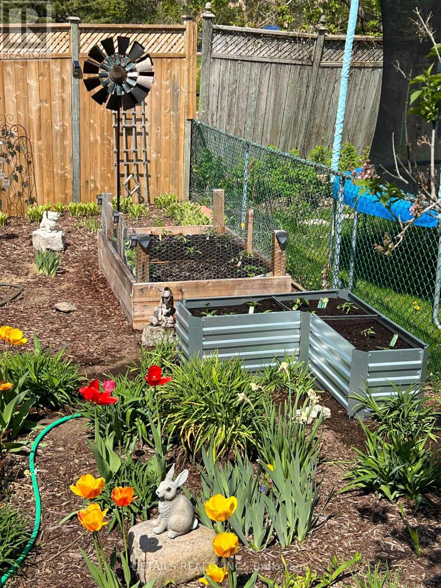 1029 Avignon Court, Ottawa, Ontario  K1C 2N4 - Photo 40 - X12819486