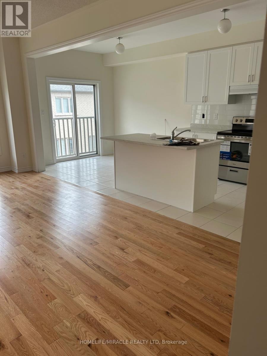 2547 Hibiscus Drive, Pickering, Ontario  L1X 0M6 - Photo 7 - E13033320