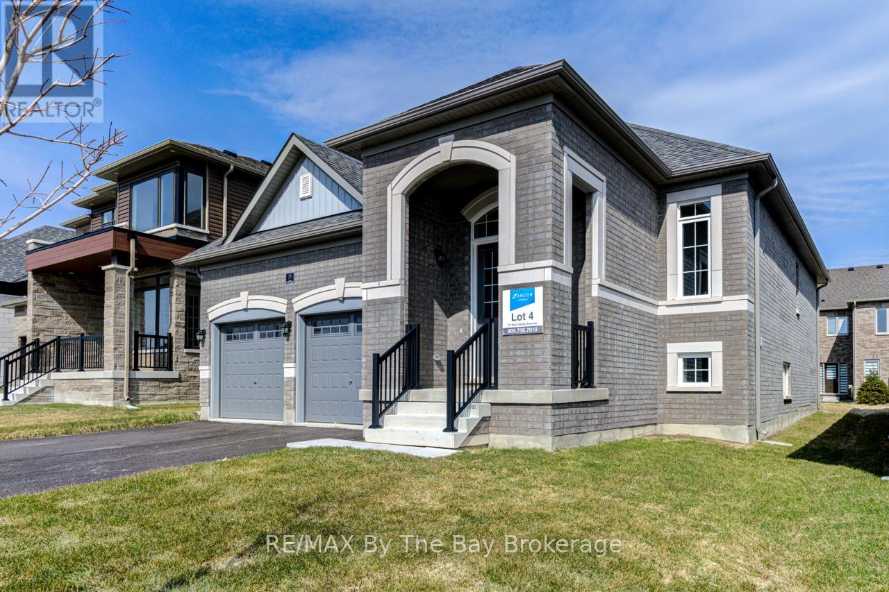 15 Sun Valley Avenue, Wasaga Beach, Ontario  L9Z 0N6 - Photo 2 - S13033342