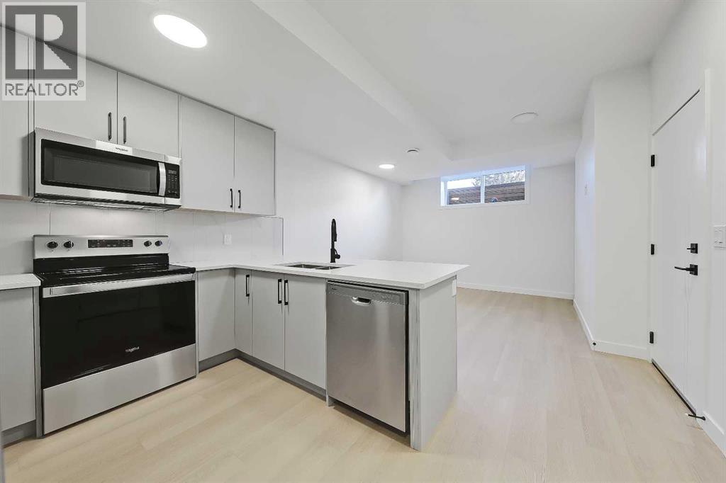 8136 47 Avenue NW, Calgary, Alberta  T3B 1Z5 - Photo 40 - A2281182