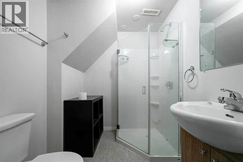 5018 52a Street, Camrose, Alberta  T4V 1W8 - Photo 22 - A2294389