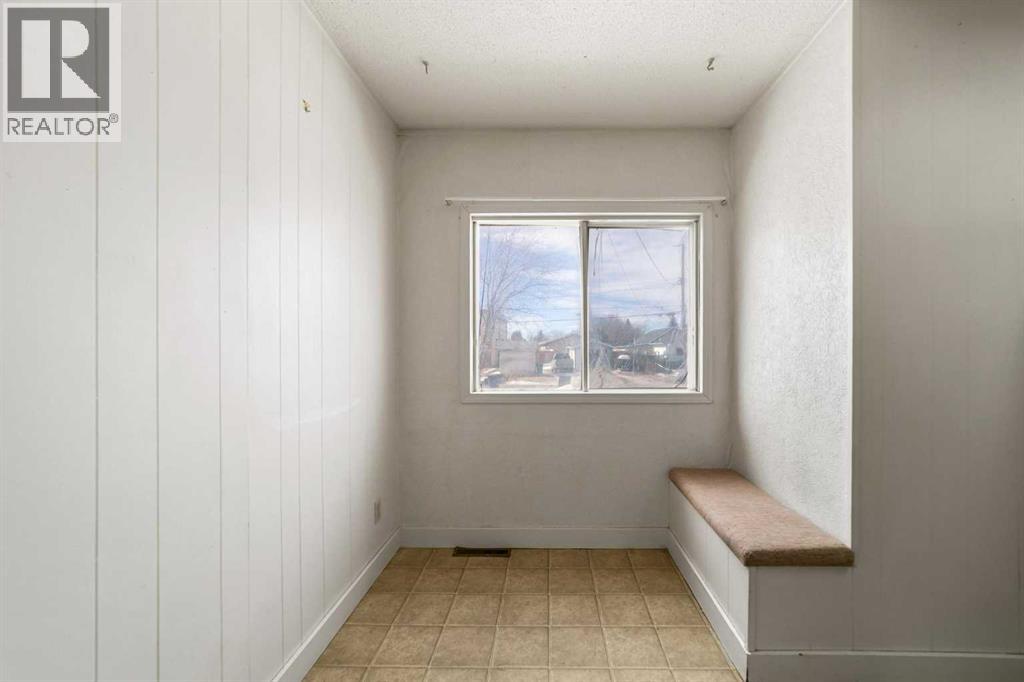 5018 52a Street, Camrose, Alberta  T4V 1W8 - Photo 13 - A2294389