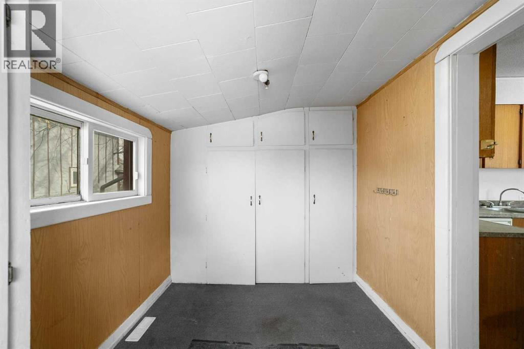 5018 52a Street, Camrose, Alberta  T4V 1W8 - Photo 16 - A2294389