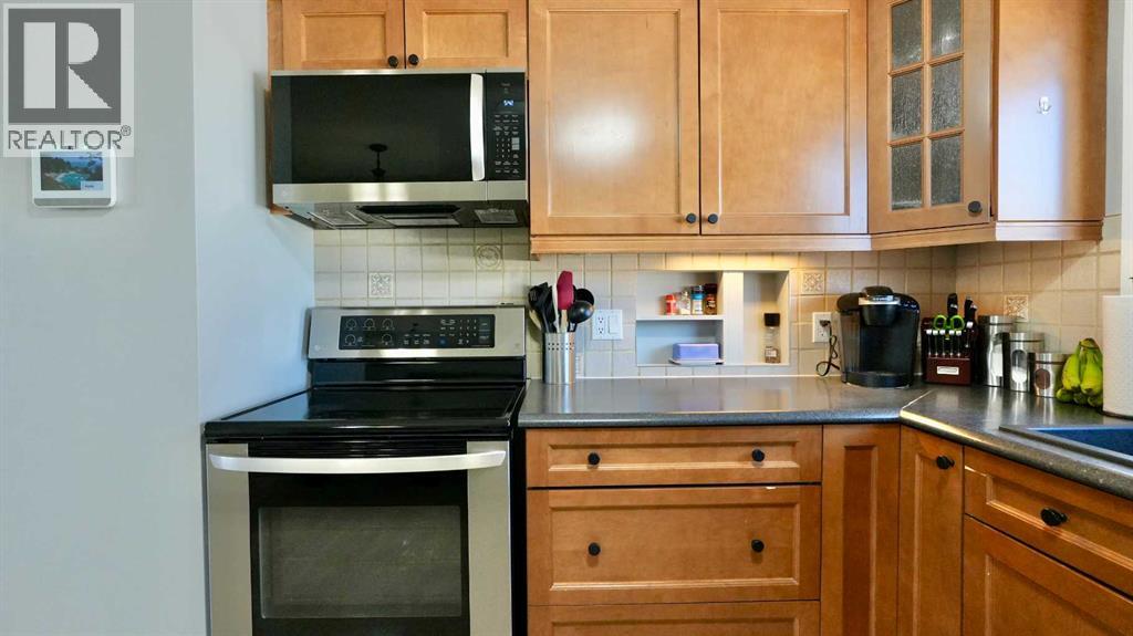 9610 77 Avenue, Peace River, Alberta  T8S 1E5 - Photo 12 - A2303797