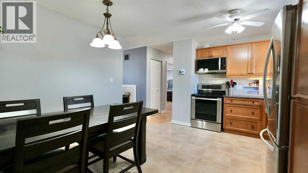 9610 77 Avenue, Peace River, Alberta  T8S 1E5 - Photo 13 - A2303797