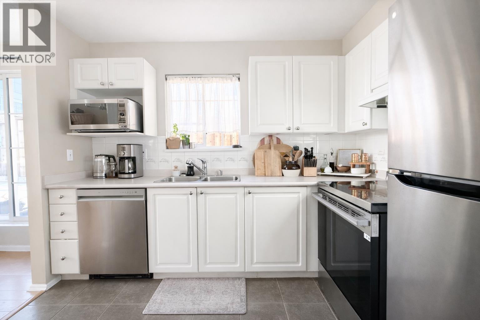 315 888 Gauthier Avenue, Coquitlam, British Columbia  V3K 6Y1 - Photo 2 - R3114828