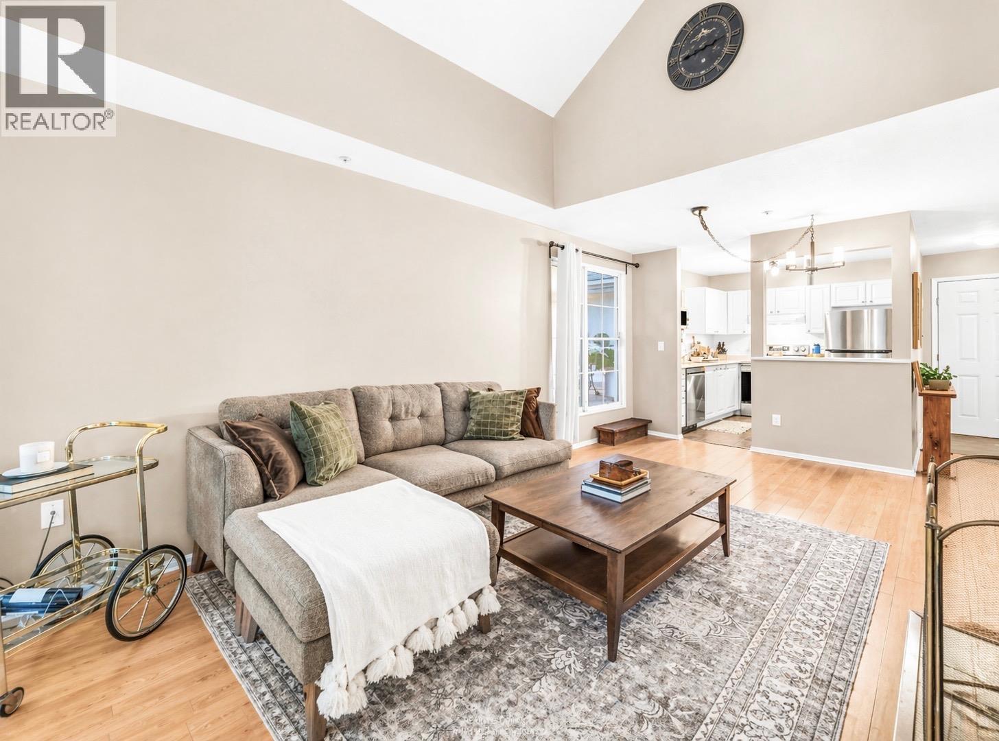 315 888 Gauthier Avenue, Coquitlam, British Columbia  V3K 6Y1 - Photo 5 - R3114828