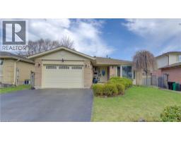 7 KILKERRAN Crescent, Kitchener, Ontario