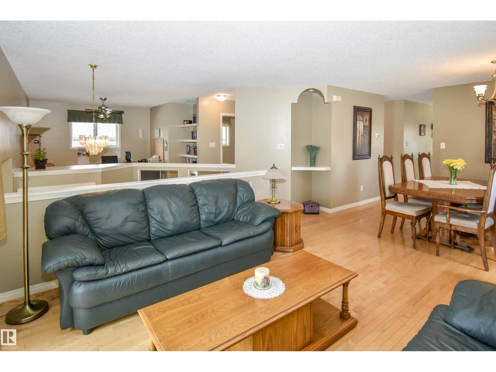 1 Heritage Pt, Stony Plain, Alberta  T7Z 2G1 - Photo 5 - E4483643