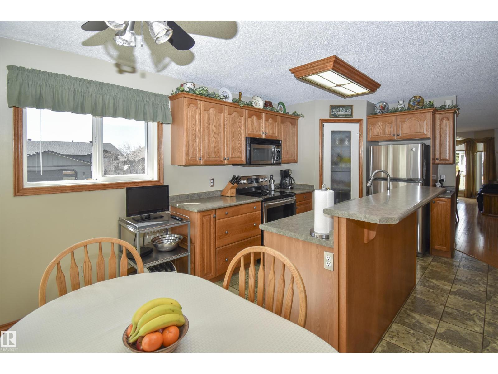 1 Heritage Pt, Stony Plain, Alberta  T7Z 2G1 - Photo 9 - E4483643