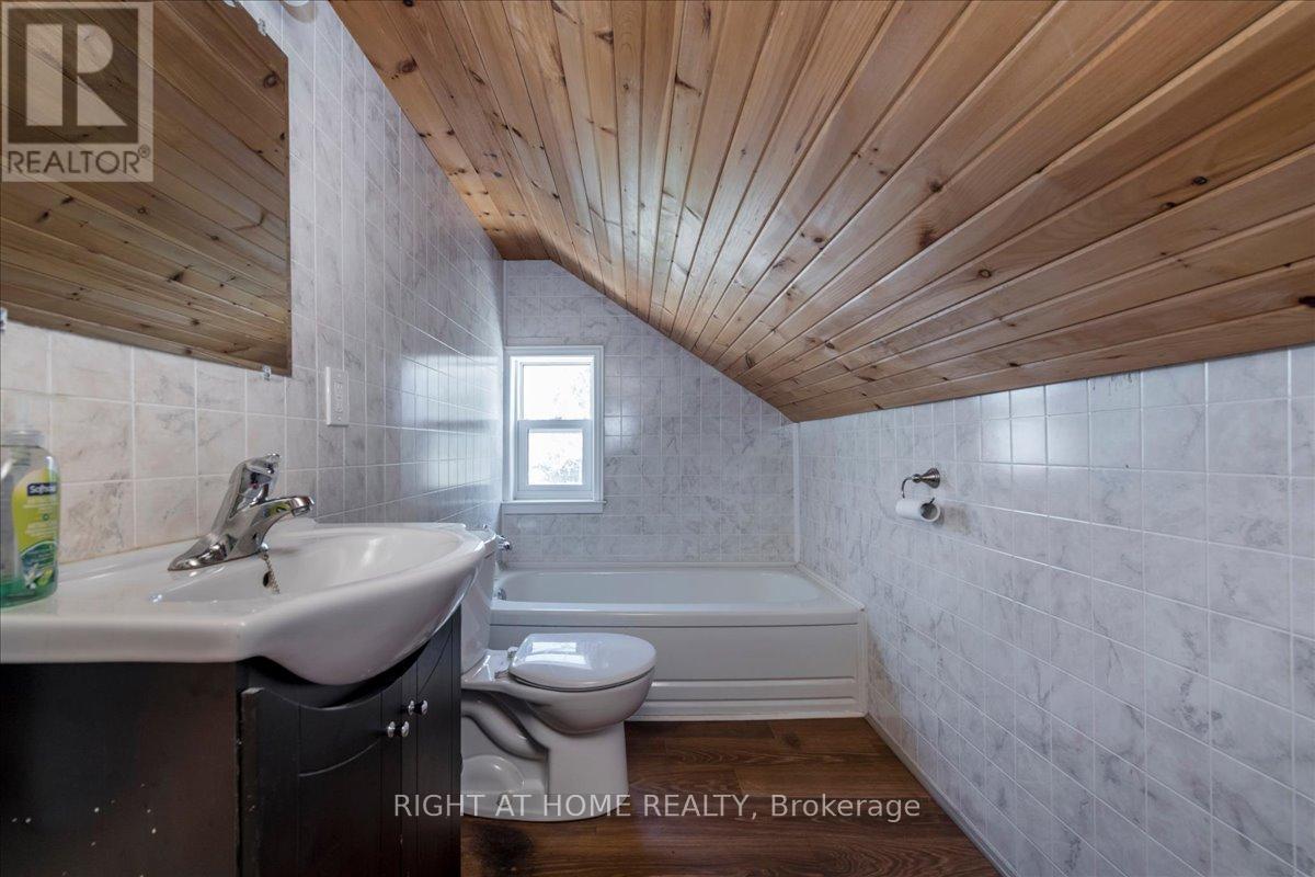 467 High Street, Orillia, Ontario  L3V 4X8 - Photo 16 - S13033332