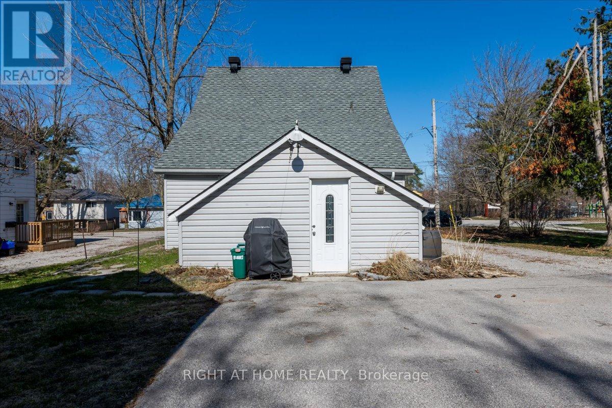 467 High Street, Orillia, Ontario  L3V 4X8 - Photo 18 - S13033332