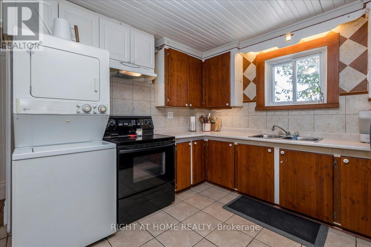 467 High Street, Orillia, Ontario  L3V 4X8 - Photo 8 - S13033332