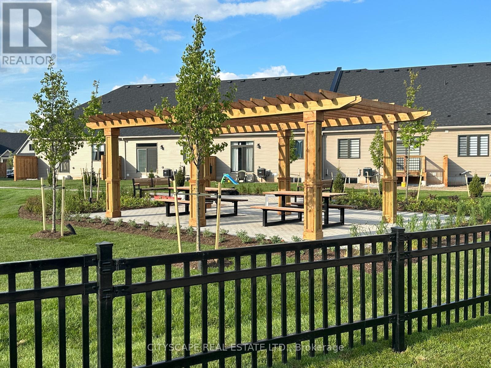 13 - 4311 Mann Street, Niagara Falls, Ontario  L2G 0E7 - Photo 9 - X13033324