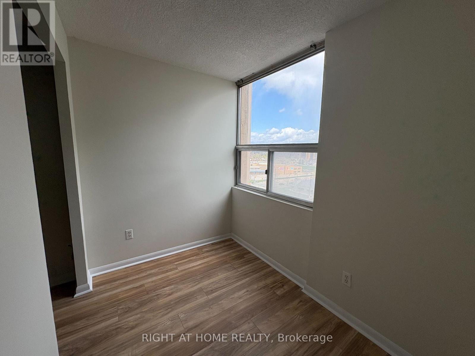 903 - 380 King Street, London East, Ontario  N6B 3L6 - Photo 11 - X13033336