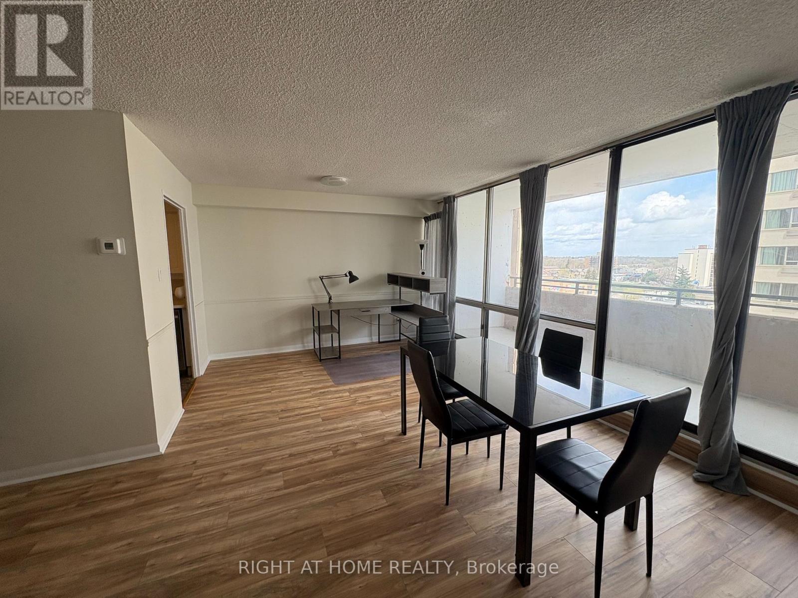 903 - 380 King Street, London East, Ontario  N6B 3L6 - Photo 2 - X13033336