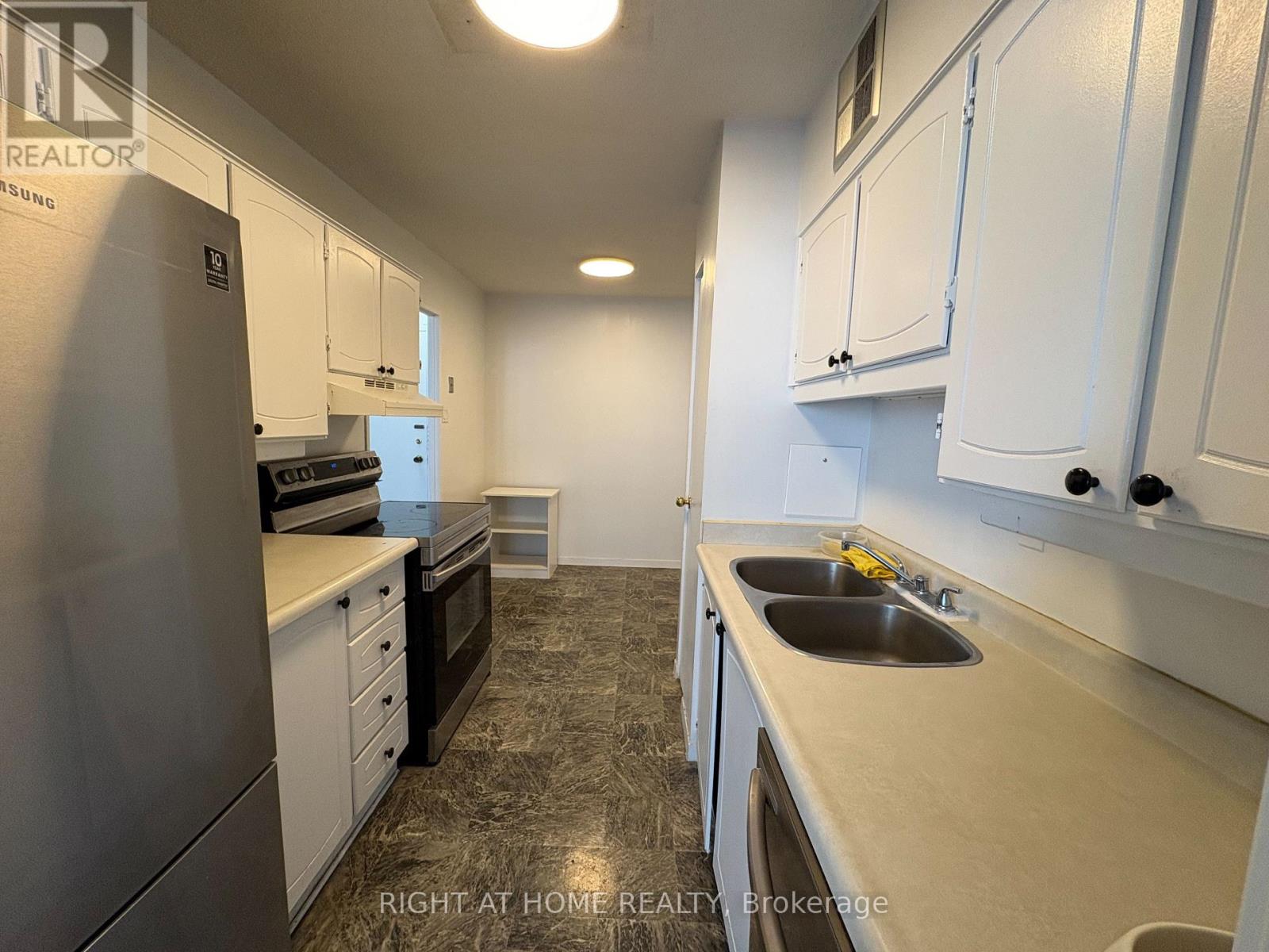 903 - 380 King Street, London East, Ontario  N6B 3L6 - Photo 3 - X13033336