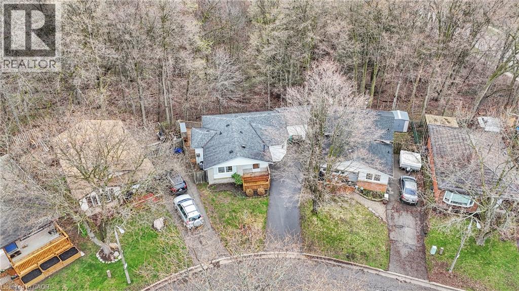 22 Blackhorne Crescent, Kitchener, Ontario  N2E 1T1 - Photo 4 - 40804522