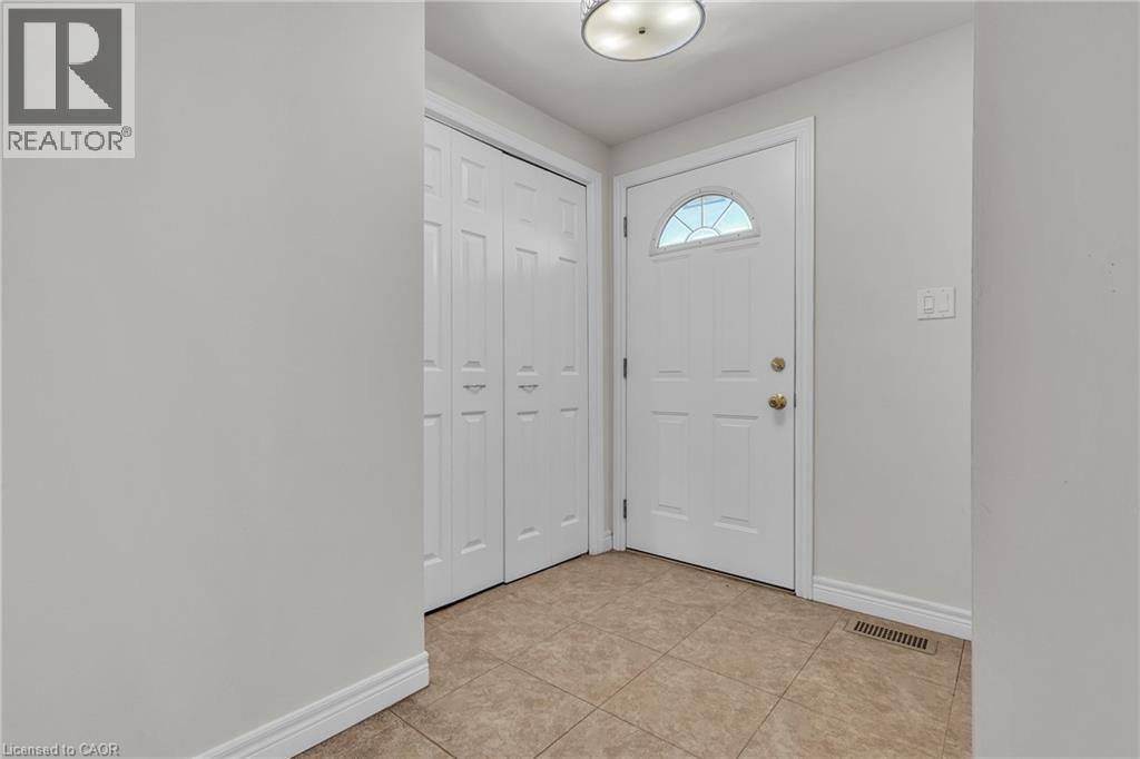 22 Blackhorne Crescent, Kitchener, Ontario  N2E 1T1 - Photo 8 - 40804522