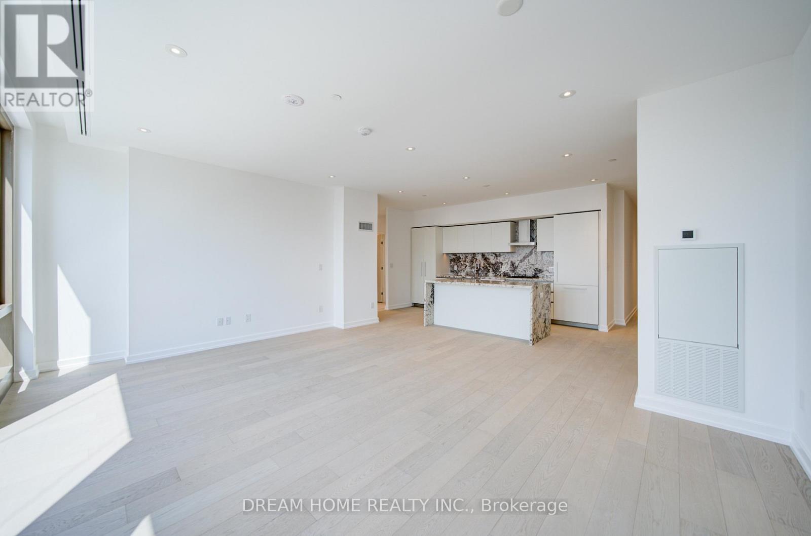 1202 - 1315 Bay Street, Toronto, Ontario  M5R 0E4 - Photo 13 - C12888116