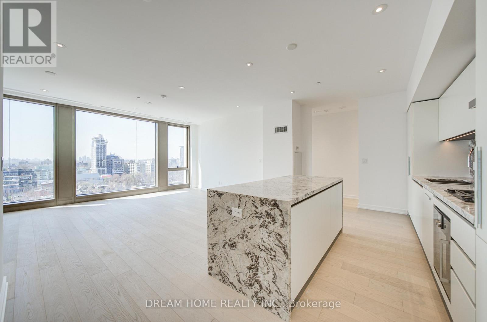 1202 - 1315 Bay Street, Toronto, Ontario  M5R 0E4 - Photo 4 - C12888116