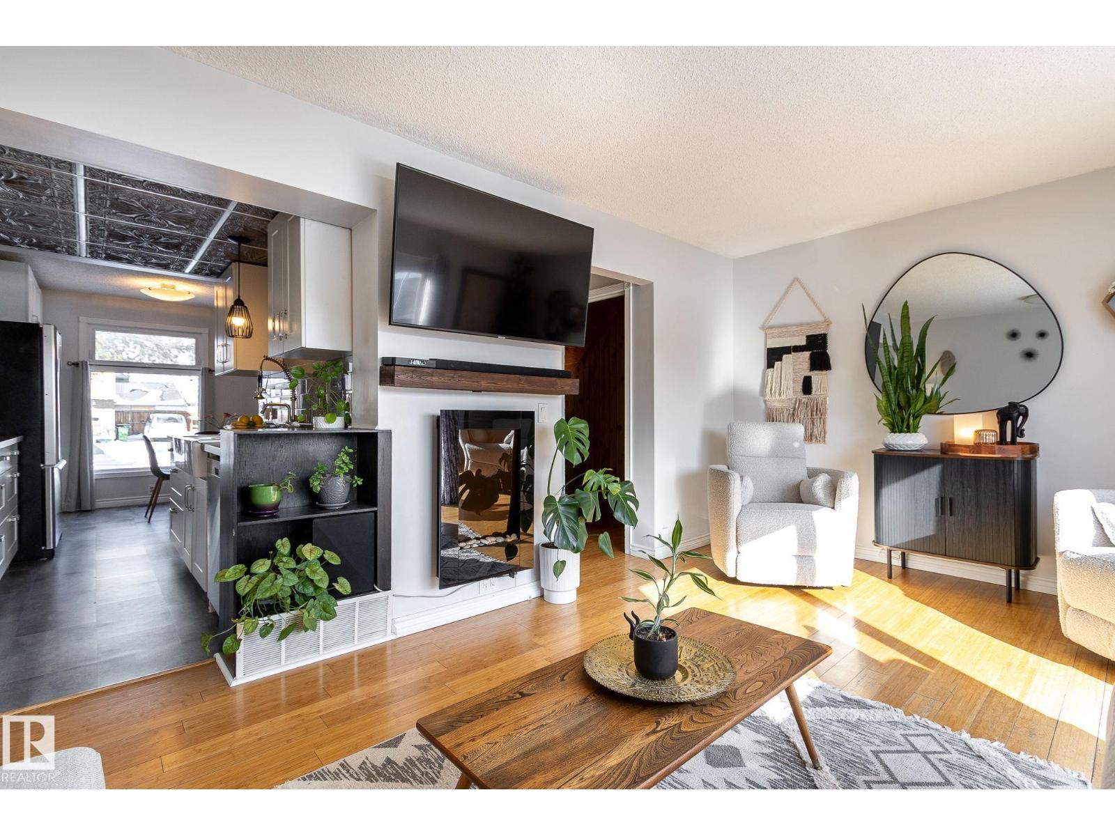 3859 85 St NW, Edmonton, Alberta  T6K 2L5 - Photo 16 - E4476447