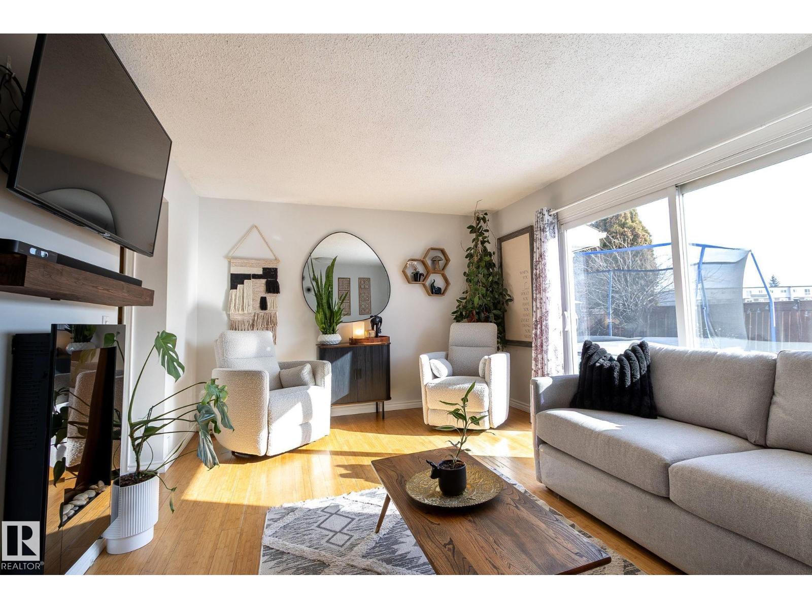 3859 85 St NW, Edmonton, Alberta  T6K 2L5 - Photo 19 - E4476447