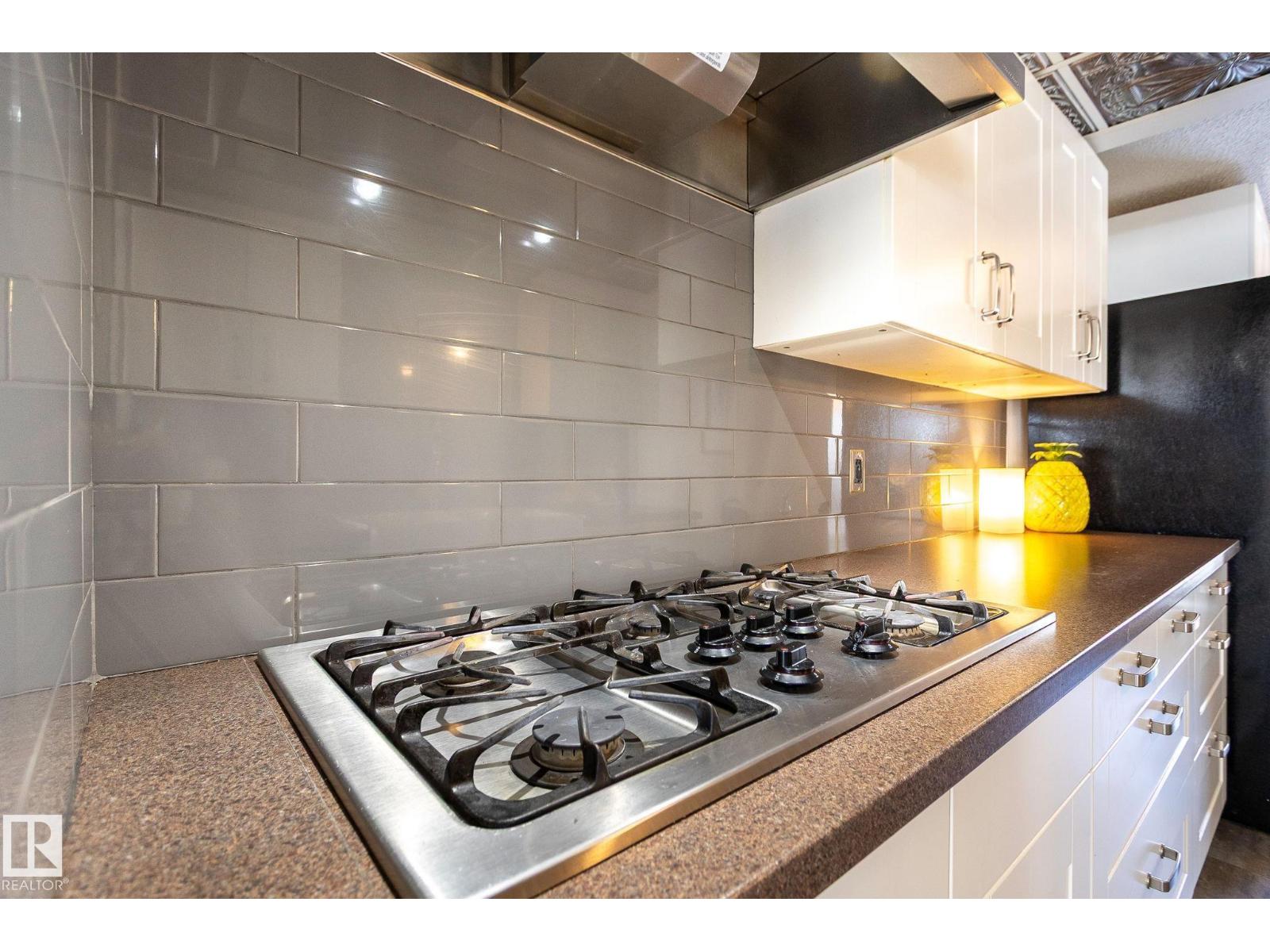 3859 85 St NW, Edmonton, Alberta  T6K 2L5 - Photo 12 - E4476447