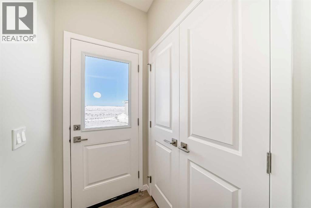 354 Ellen Park, Crossfield, Alberta  T0M 0S0 - Photo 24 - A2280939