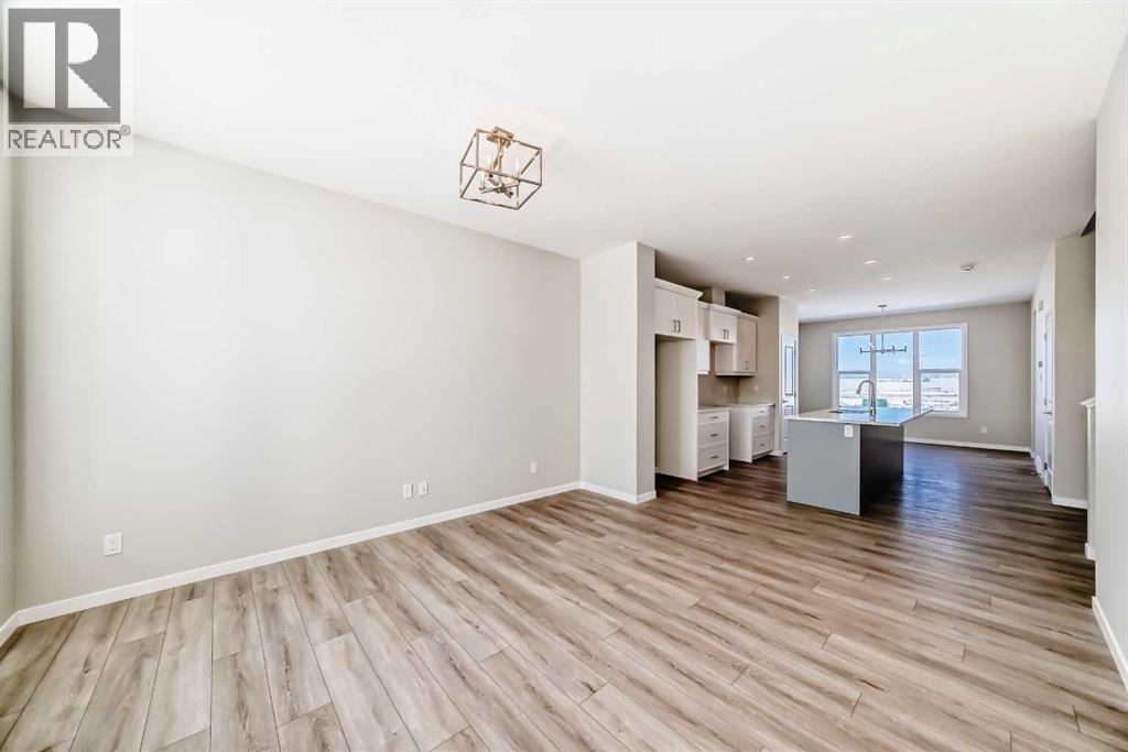 354 Ellen Park, Crossfield, Alberta  T0M 0S0 - Photo 21 - A2280939