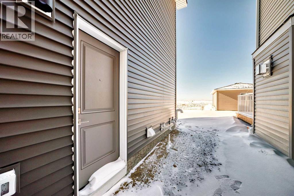 354 Ellen Park, Crossfield, Alberta  T0M 0S0 - Photo 40 - A2280939