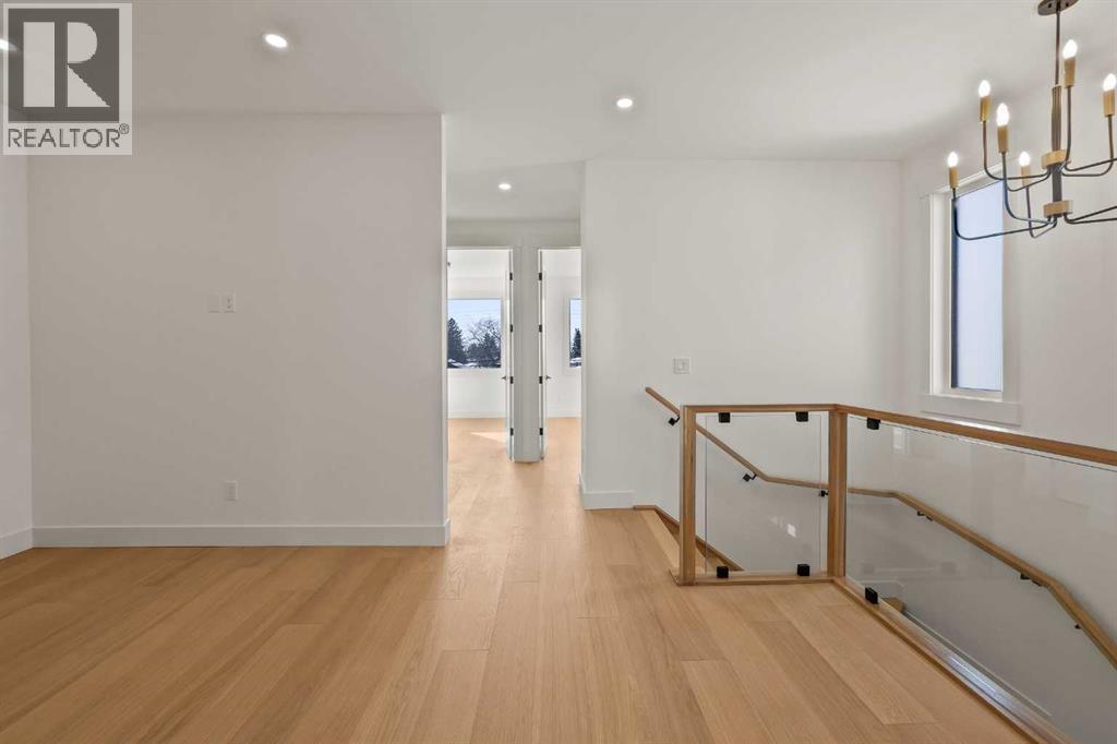 2421 25 Avenue NW, Calgary, Alberta  T2M 2C6 - Photo 21 - A2287163