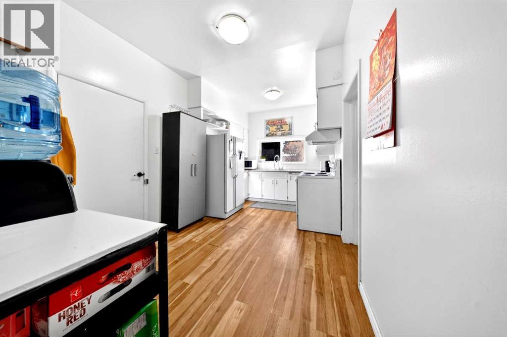 313 5 Street, Irricana, Alberta  T0M 1B0 - Photo 5 - A2303827