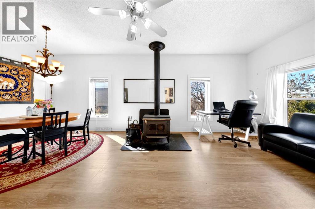 313 5 Street, Irricana, Alberta  T0M 1B0 - Photo 12 - A2303827